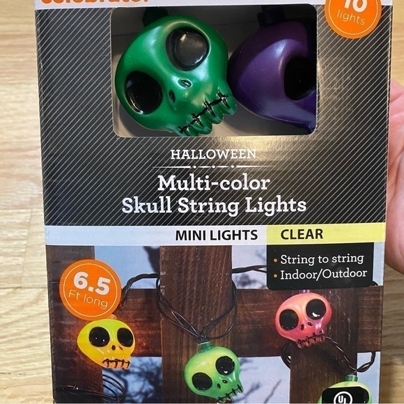 Skull String Lights NEW Halloween Decoration Multi Color Clear 8.5 ft Pink Green - Picture 6 of 6